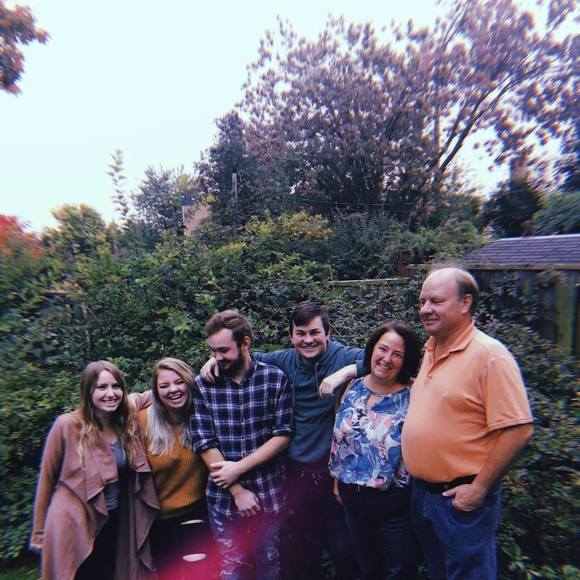 Meet your Posher, Rebecca - Picture 1 of 1